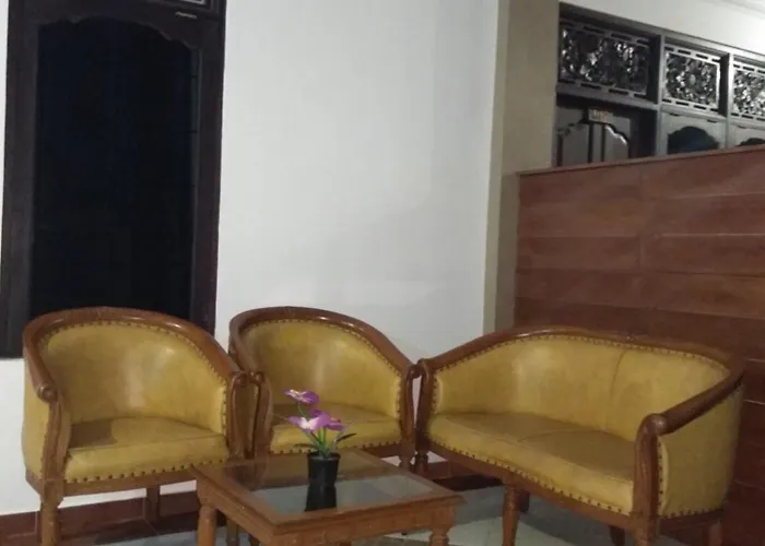 Utari Guest house